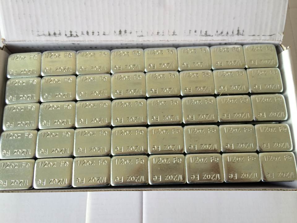Zinc adhensive balance weight